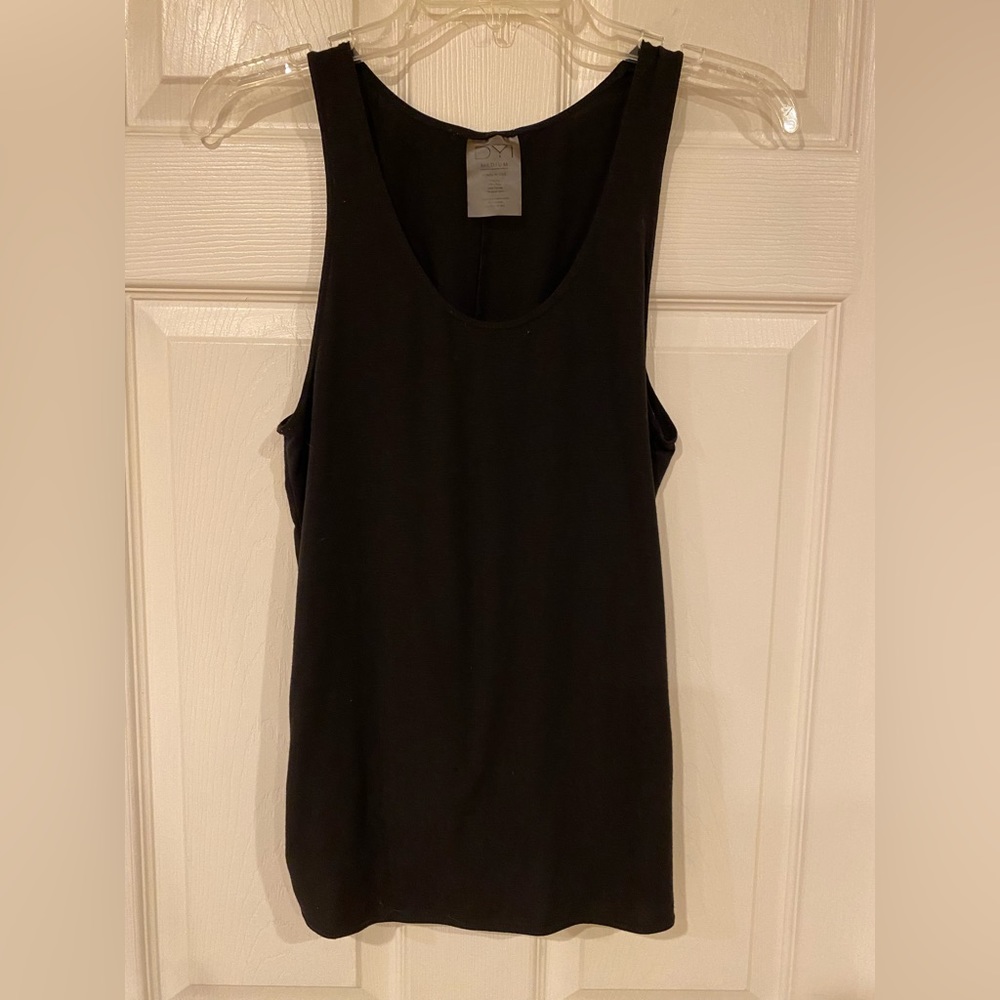 DYI twist back tank size Med